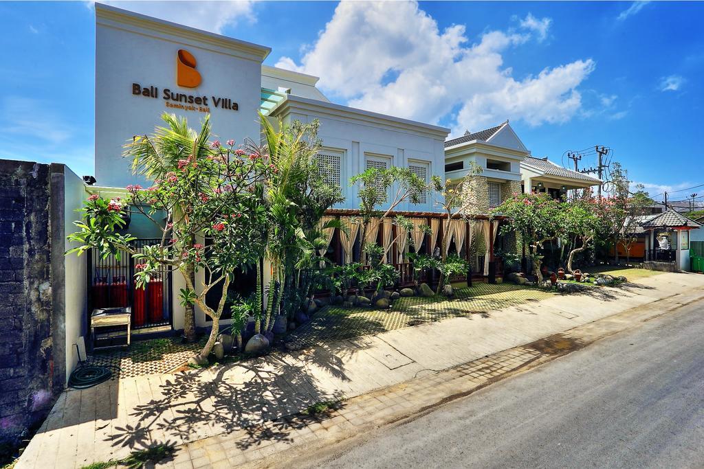 Bali Sunset Villa Seminyak  Exterior photo